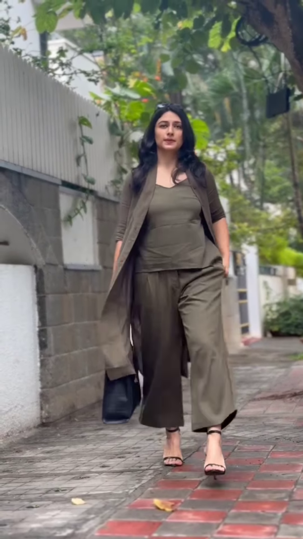 🌿 Effortless Elegance in Earthy Tones 🌿 - Image 2