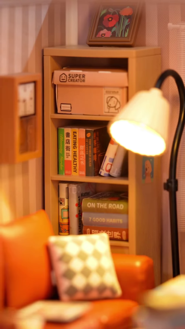 Miniature DIY Living Room Set – Tiny Toy Home Décor with LED Light - Image 2