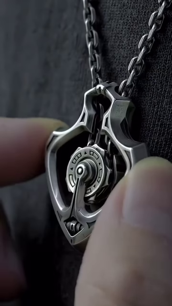 🔗 Title: The Mechanical Marvel — Steampunk Elegance in a Pendant ⚙️🖤