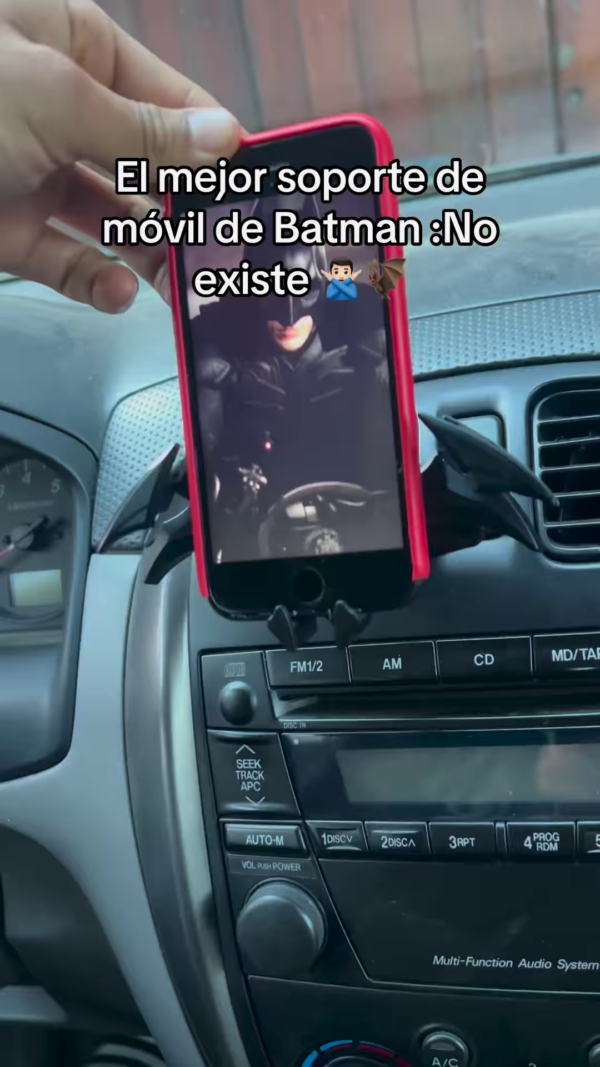 🦇 The Ultimate Batman Phone Holder You Never Knew You Needed! 📱🚗 - Image 3
