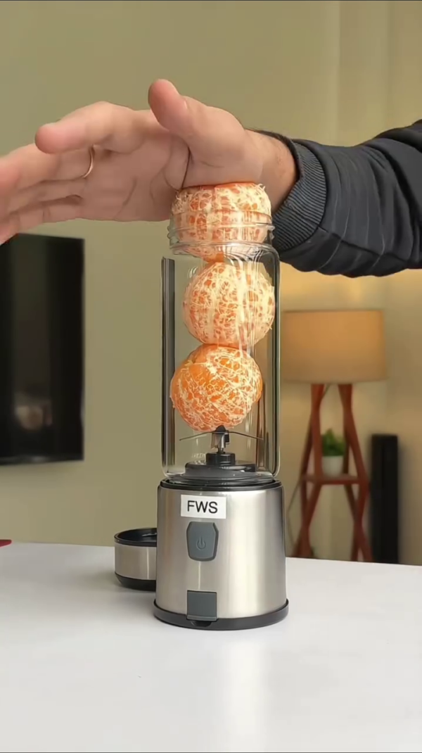 Portable Rechargeable Blender – USB Electric Smoothie Maker with Stainless Steel Base - Image 3