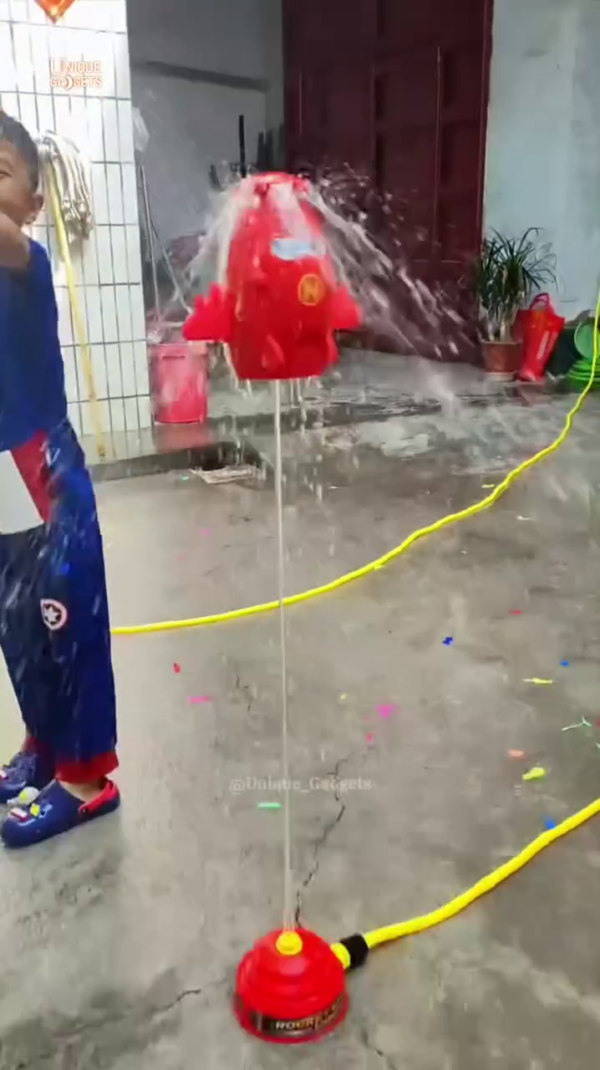 Outdoor Rotating Water Sprinkler Toy for Kids – Fun Backyard Summer Splash Game - Image 2