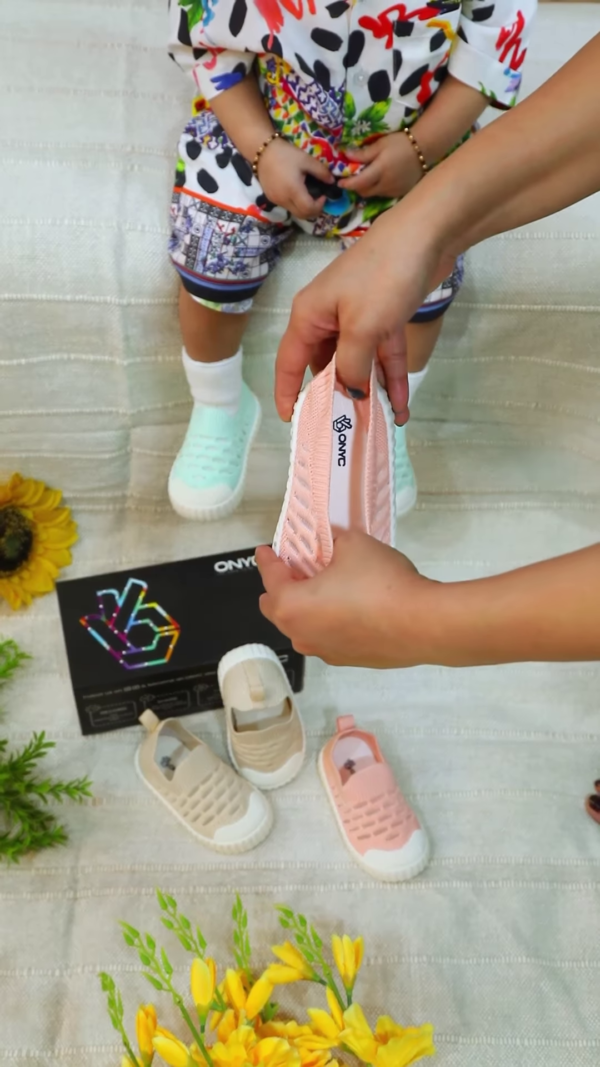 👶💚 Easy-On Baby Knit Sneakers – Soft, Stretchy, and Oh-So-Comfy! - Image 4