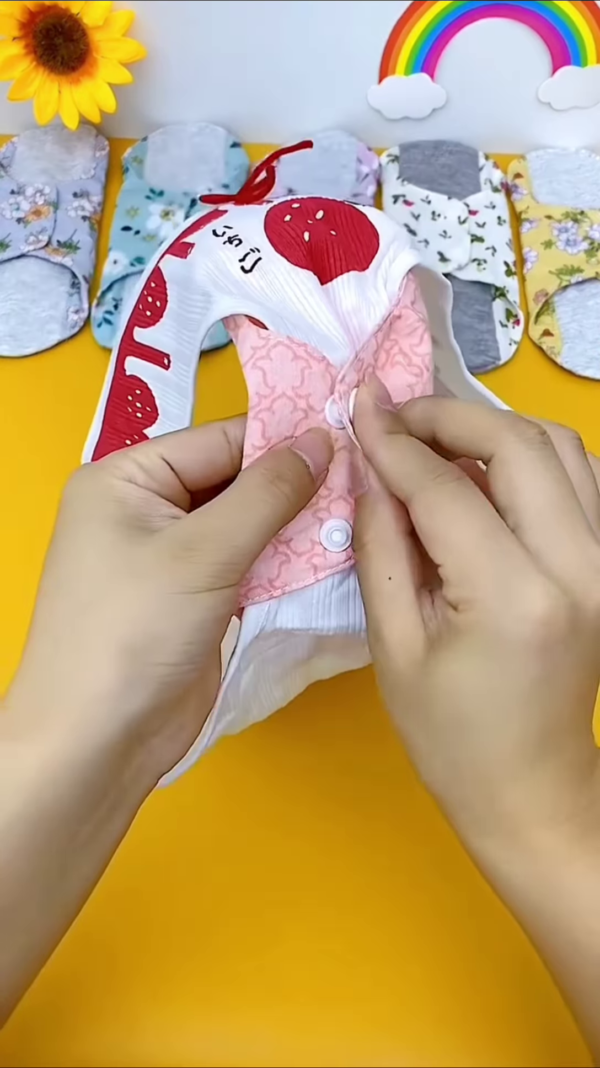 Reusable Cloth Pads – Comfortable, Eco-Friendly, and Stylish Protection - Image 2