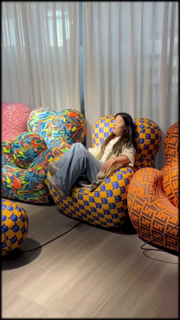 Oversized Knitted Round Floor Pouf Ottoman - Comfortable Seating and Footrest - Image 5