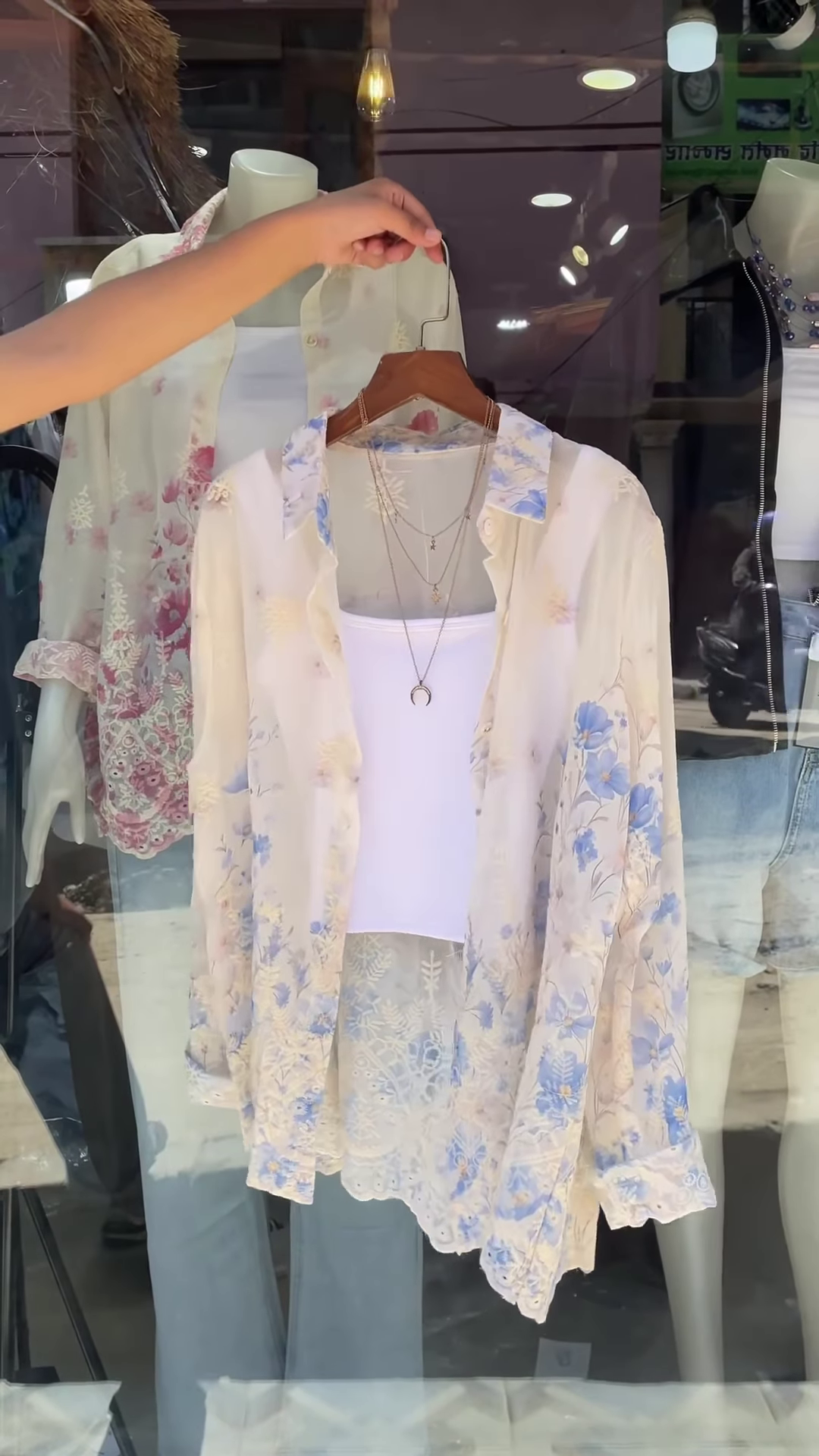 Sheer Floral Lace Blouse in Pink & White – Layered Casualwear for Women - Image 2