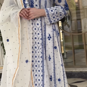 Artisan White & Blue Chic.