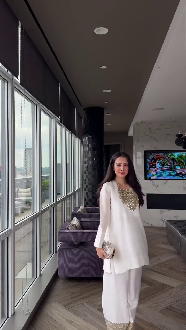 Elegant Pastel Lime Silk Kurta with Intricate Floral Neckline Embroidery and Matching Dupatta. - Image 3