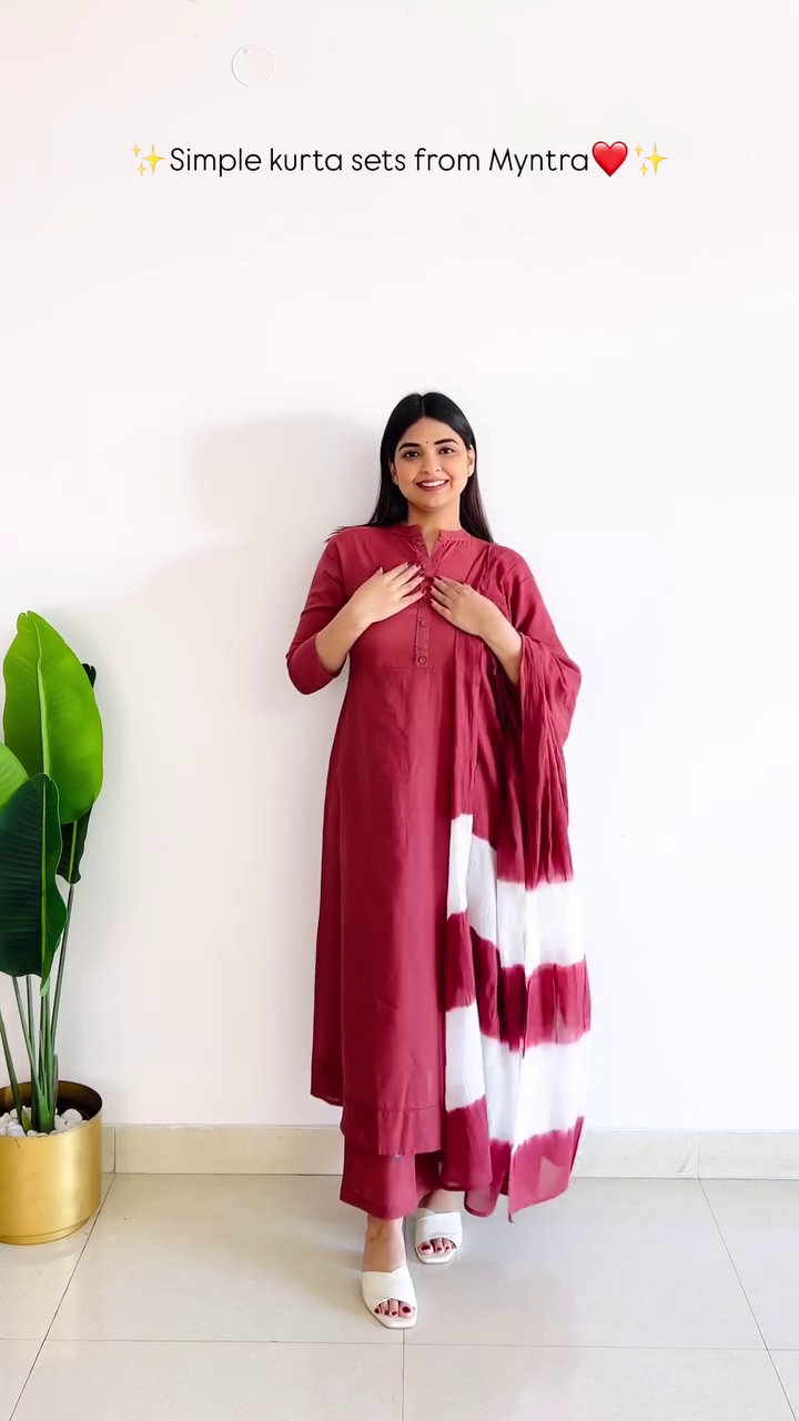 Contemporary Bandhani Suit. - Image 2