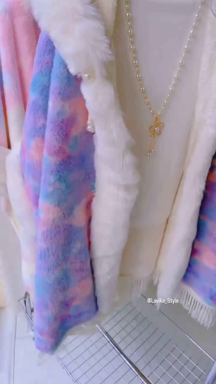 Sensational Women Jackets & Waistcoat & looking fabulous for girls/women - Image 6