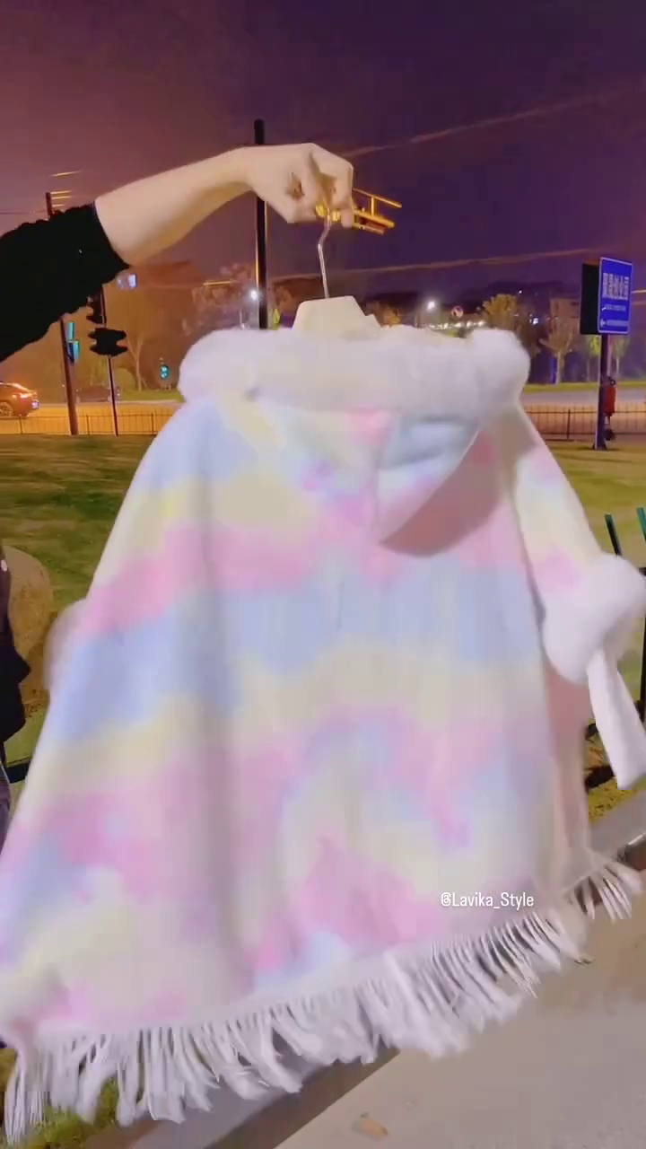 Sensational Women Jackets & Waistcoat & looking fabulous for girls/women - Image 4