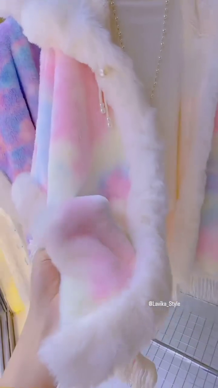 Sensational Women Jackets & Waistcoat & looking fabulous for girls/women - Image 13