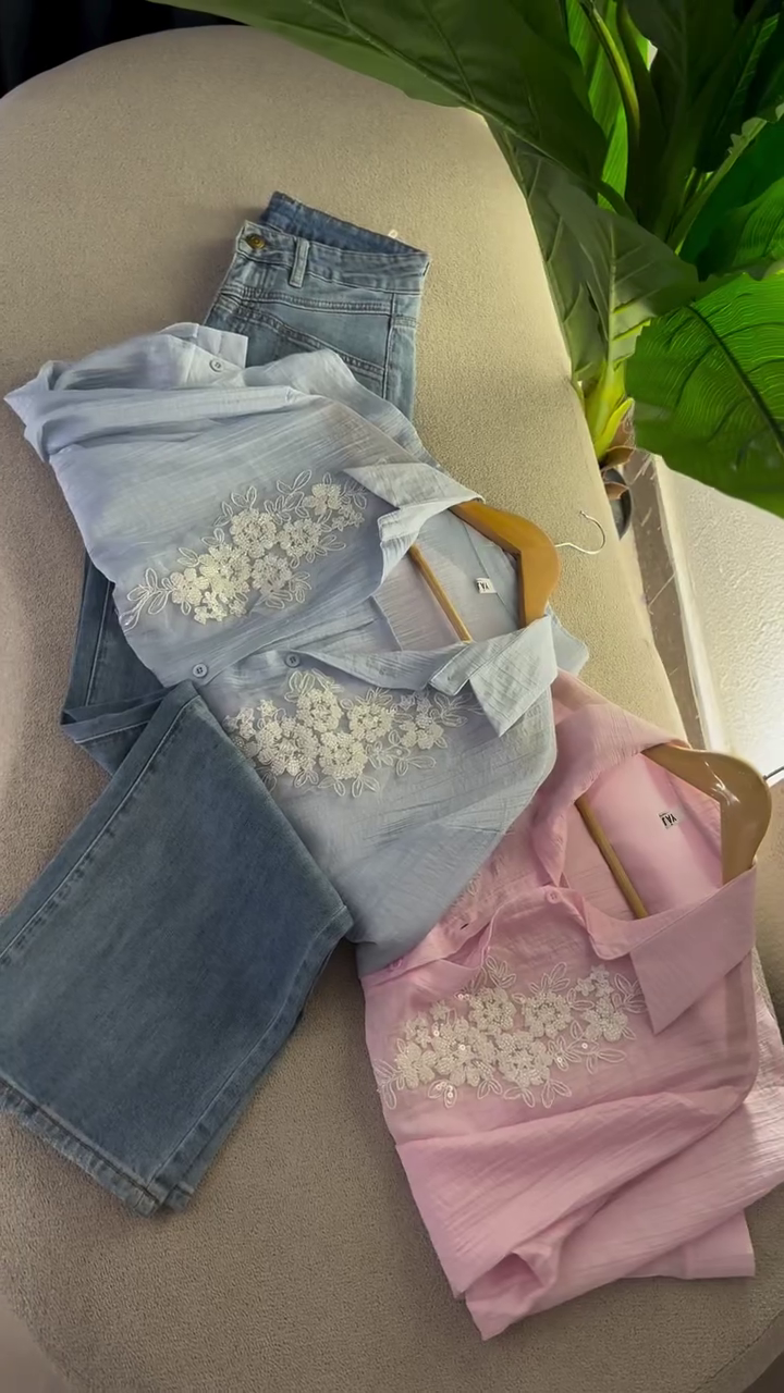 Women Floral Printed Shirt Collar - Image 4