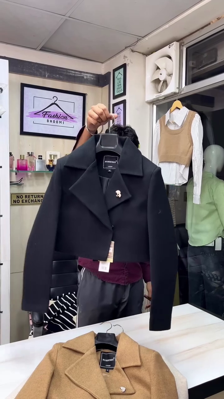 🟤 Timeless Cropped Tailored Woolen Overcoat 🟤 - Image 3