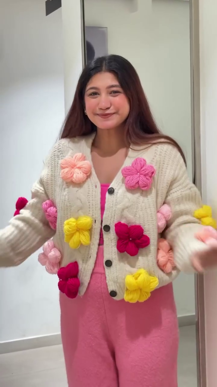 π§Ά "Enchanting Whimsical Yarn Blossom Wonderland Hand-Knit Cream Cardigan Bursting with Plush Pink, Red, and Yellow Flowers for Joyful Fashionistas" π§Άβ - Image 4