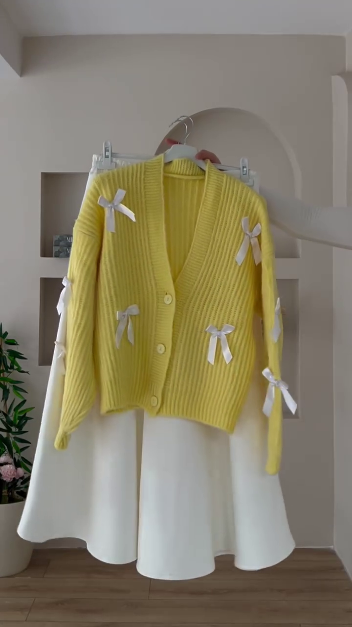 π "Classic Romantic Ribbed Pearl Off-White Cardigan Embellished with Vintage Brown Bows for Lovers of Soft Feminine Dreamy Outfits" πβ - Image 3