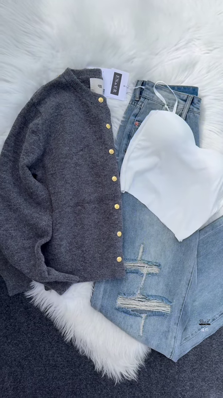 π Enfir Pop: Gold-Button Cardigan & Distressed Denim Set - Image 12