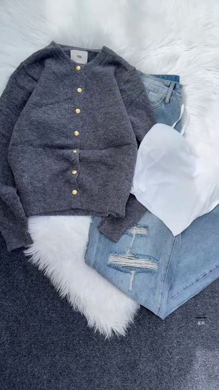 π Enfir Pop: Gold-Button Cardigan & Distressed Denim Set