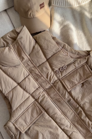 🌿 Earthy Elegance – Brown, Blue & Green Cozy Outdoor Blend 🍂💚✨