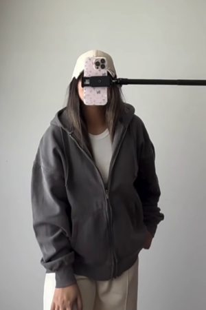 🖤 Effortless Edge – Black & Gray Streetwear Vibes 🌑✨