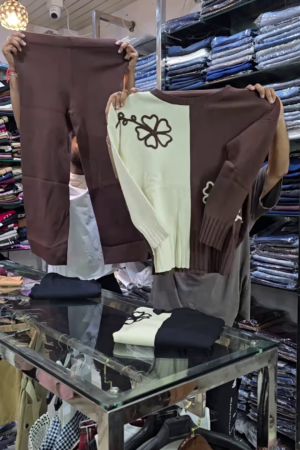 🍂 Cozy Chic Floral Co-Ord Set – Brown & Black Elegance 🌸✨