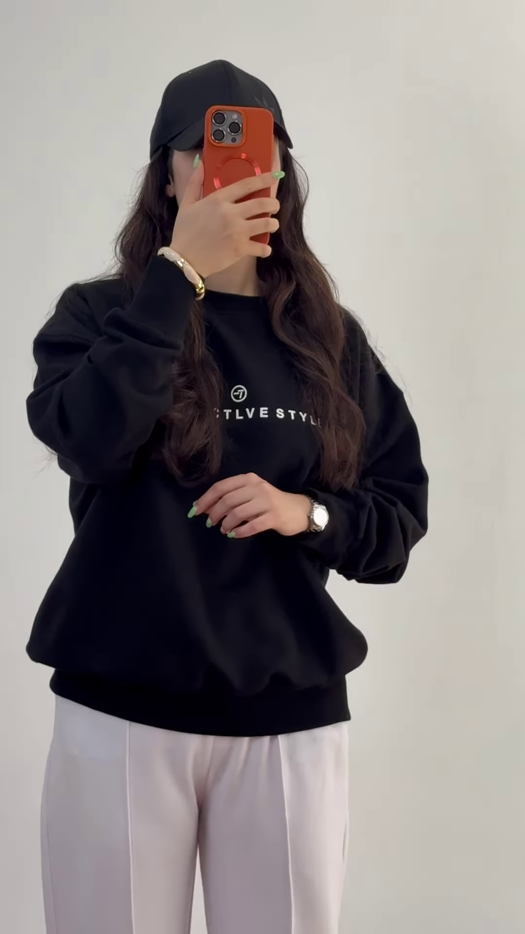 π¨ Cozy Vibes β Everyday Essential Sweatshirt Collection β¨π - Image 7