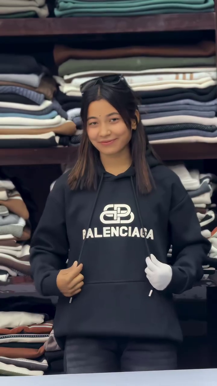 💚 Urban Icon Logo Hoodie – Cozy Streetwear with Bold Modern Style (XXS–XXL) 🔥 - Image 4