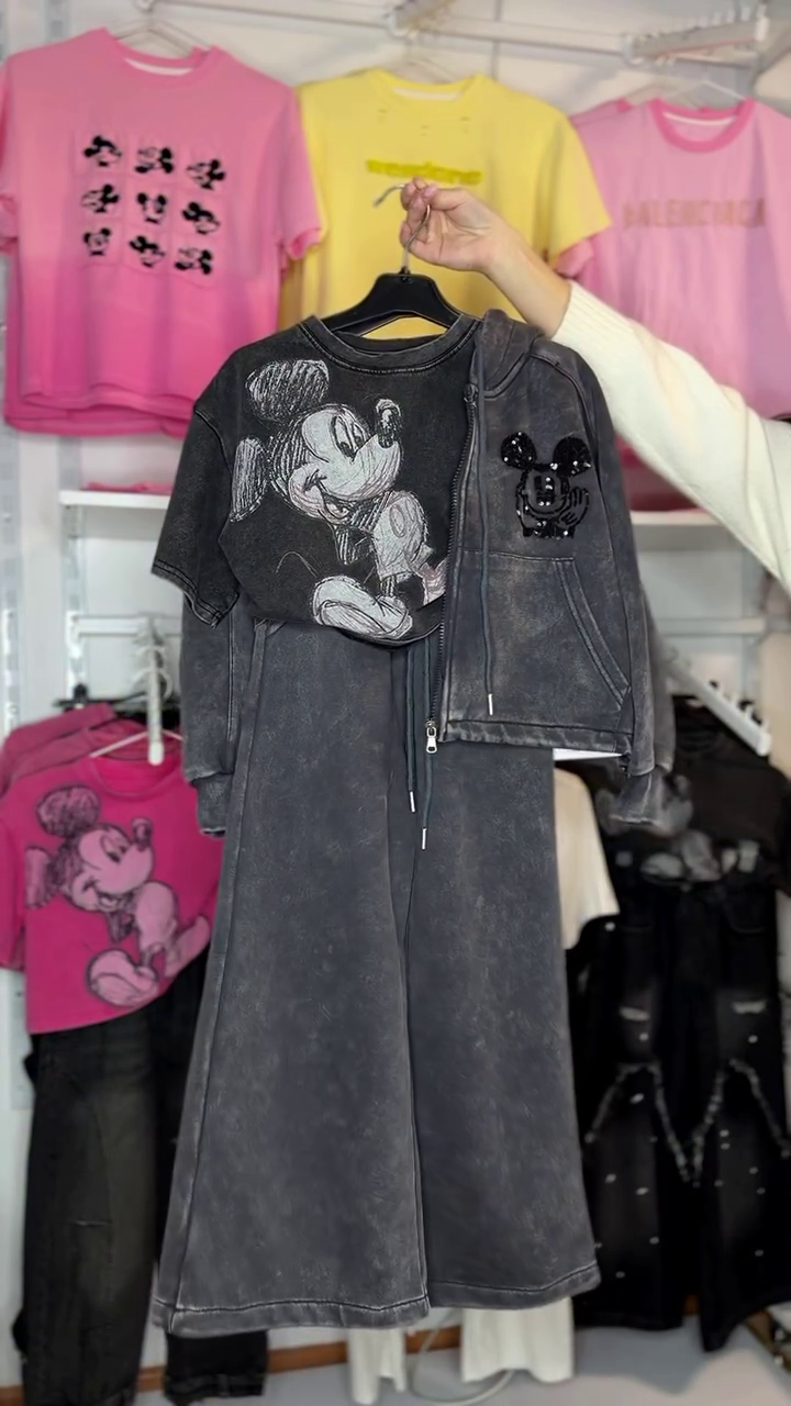 π€ Urban Vintage Mickey 3-Piece Streetwear Set πβ¨ - Image 4
